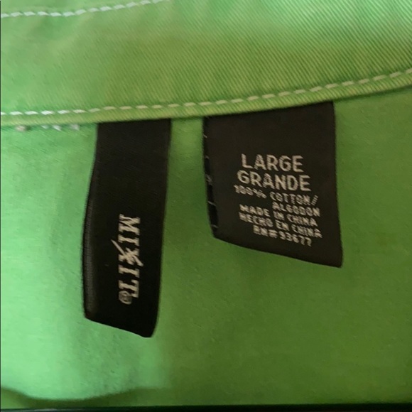 Jacket - Picture 2 of 9